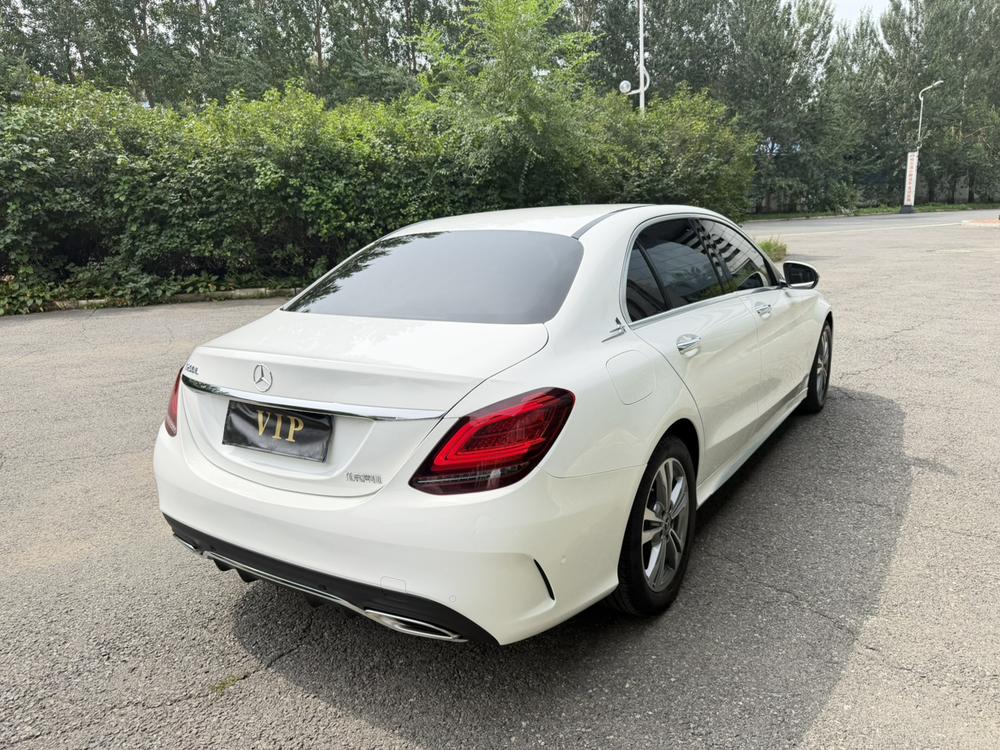Mercedes-Benz Mercedes-Benz C-Class
