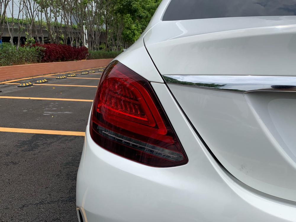 Mercedes-Benz Mercedes-Benz C-Class