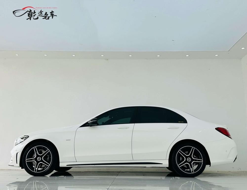 Mercedes-Benz Mercedes-Benz C-Class