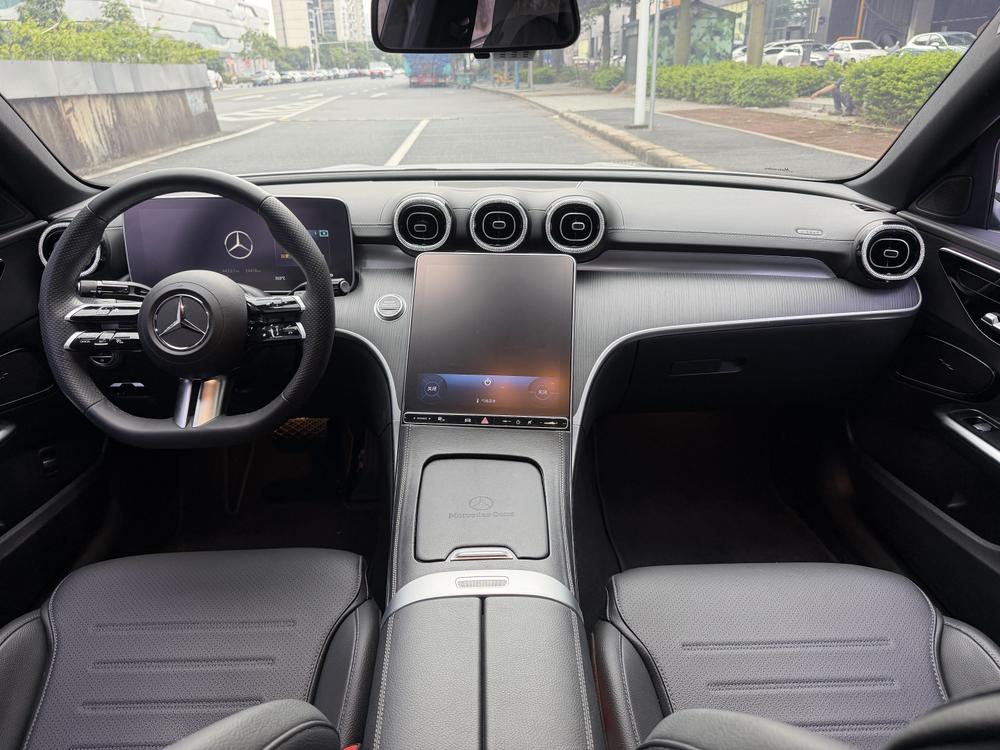 Mercedes-Benz Mercedes-Benz C-Class