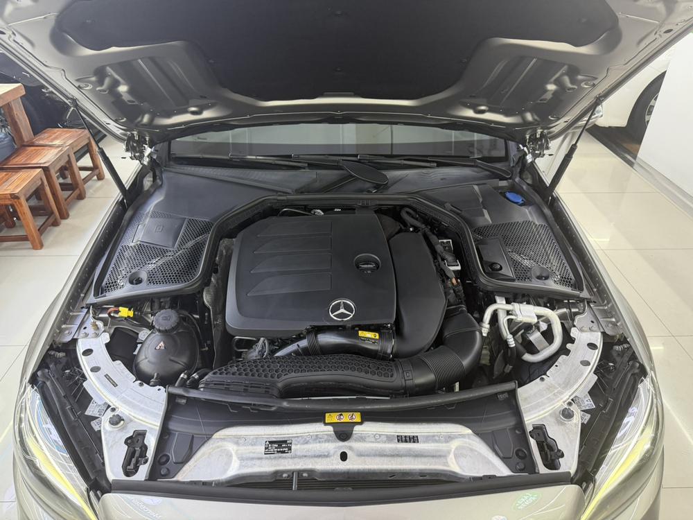 Mercedes-Benz Mercedes-Benz C-Class