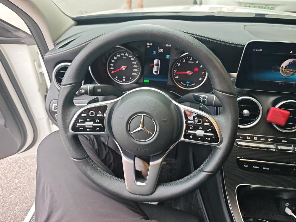 Mercedes-Benz Mercedes-Benz C-Class