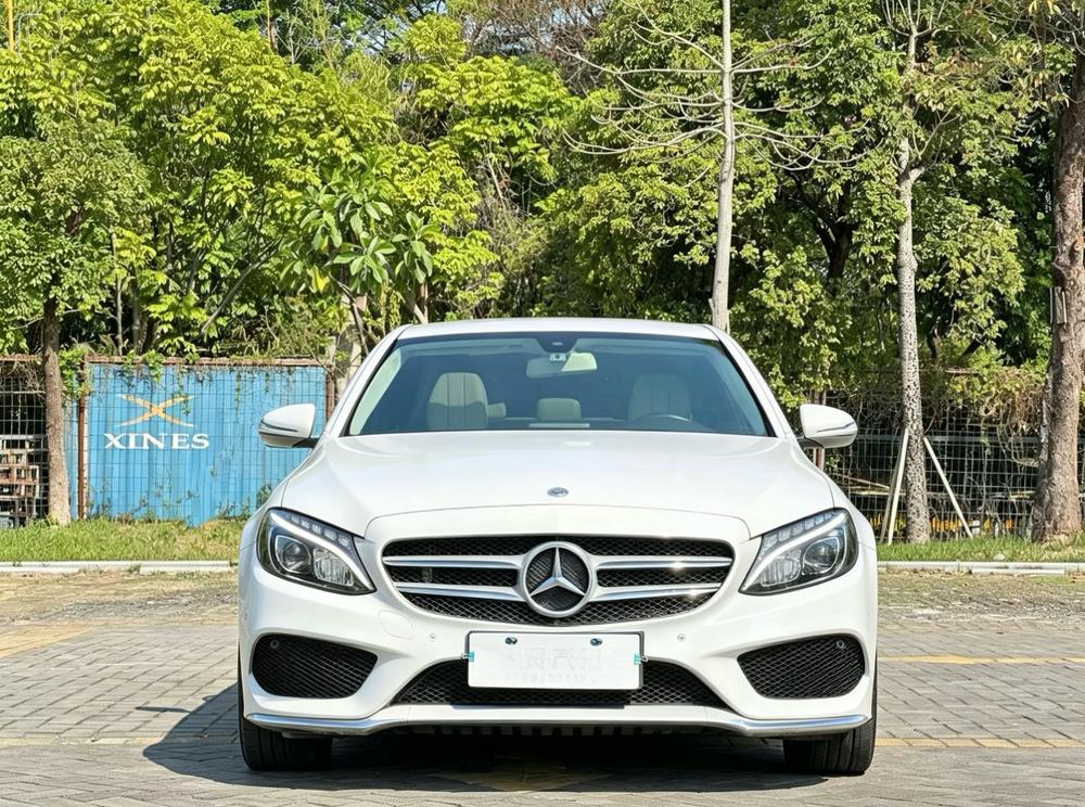 Mercedes-Benz Mercedes-Benz C-Class