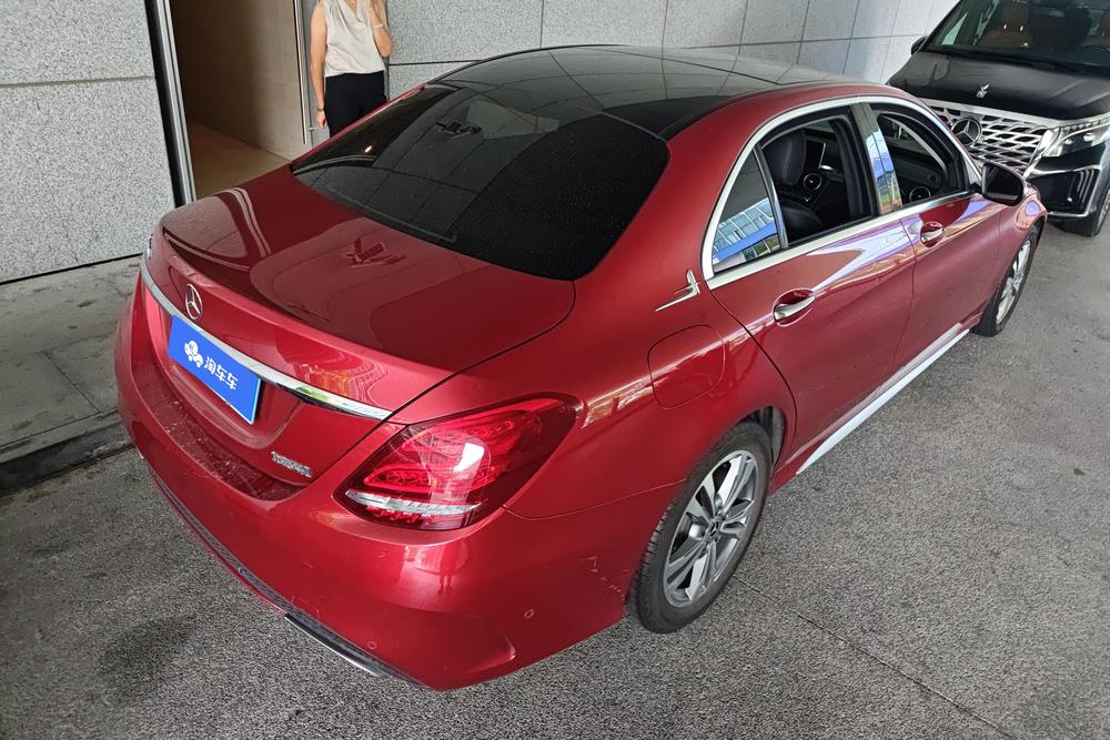 Mercedes-Benz Mercedes-Benz C-Class