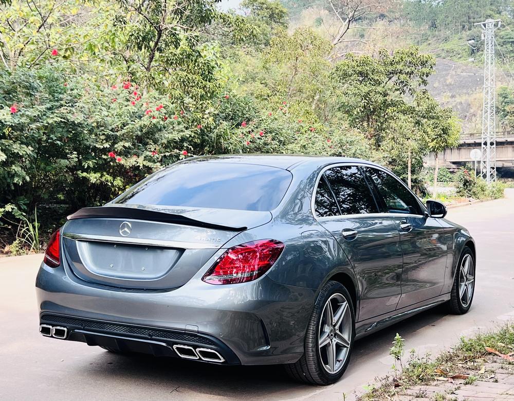 Mercedes-Benz Mercedes-Benz C-Class