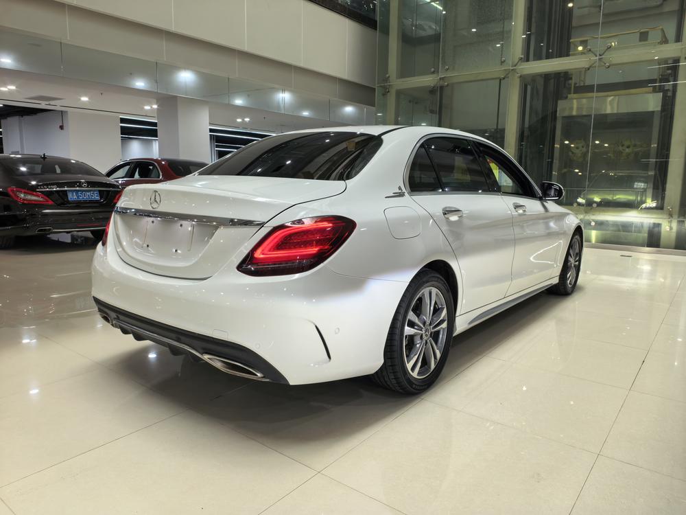 Mercedes-Benz Mercedes-Benz C-Class