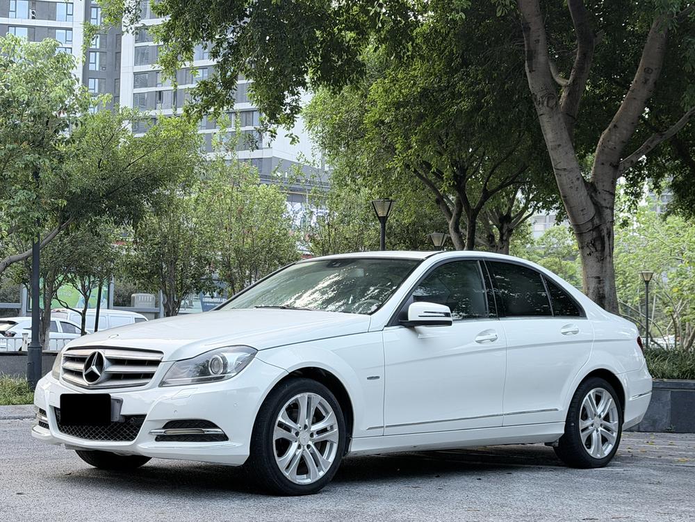 Mercedes-Benz Mercedes-Benz C-Class