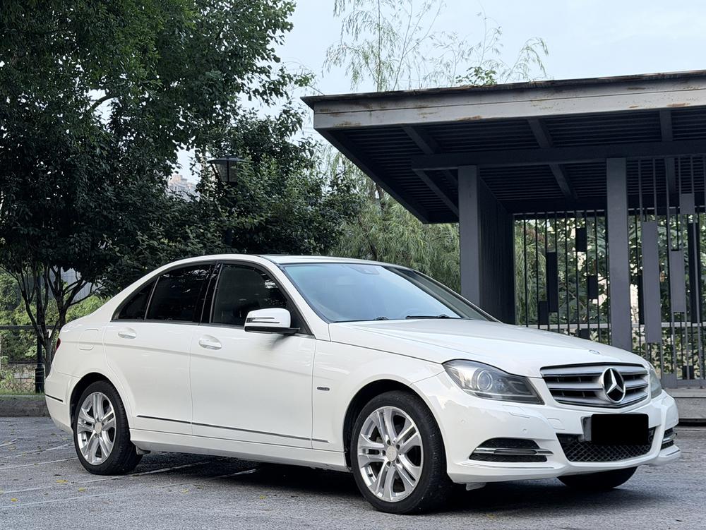 Mercedes-Benz Mercedes-Benz C-Class
