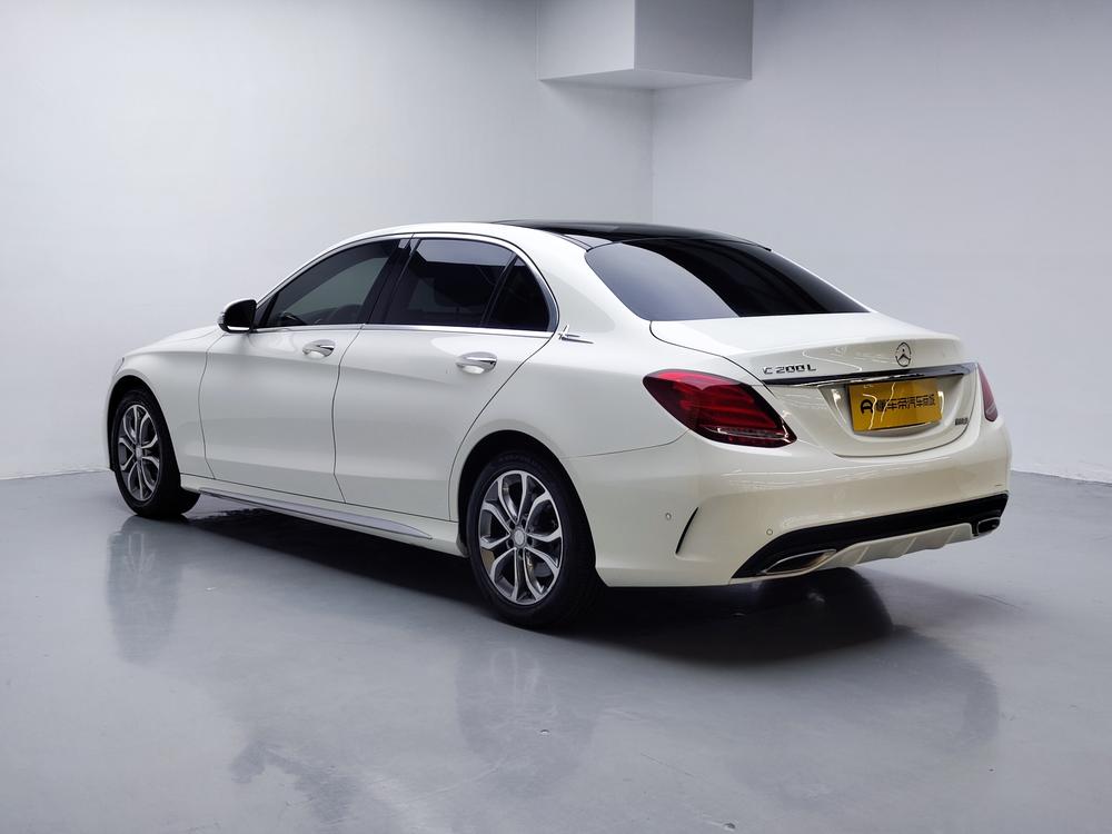 Mercedes-Benz Mercedes-Benz C-Class