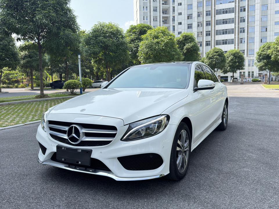 Mercedes-Benz Mercedes-Benz C-Class