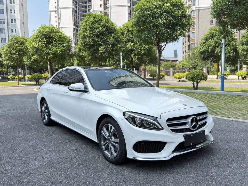 Mercedes-Benz Mercedes-Benz C-Class