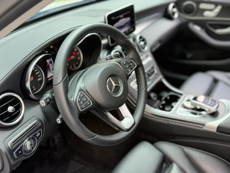Mercedes-Benz Mercedes-Benz C-Class