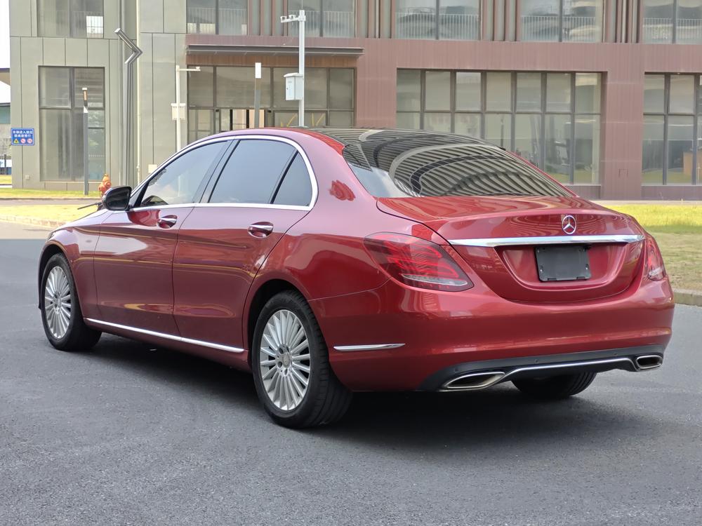 Mercedes-Benz Mercedes-Benz C-Class