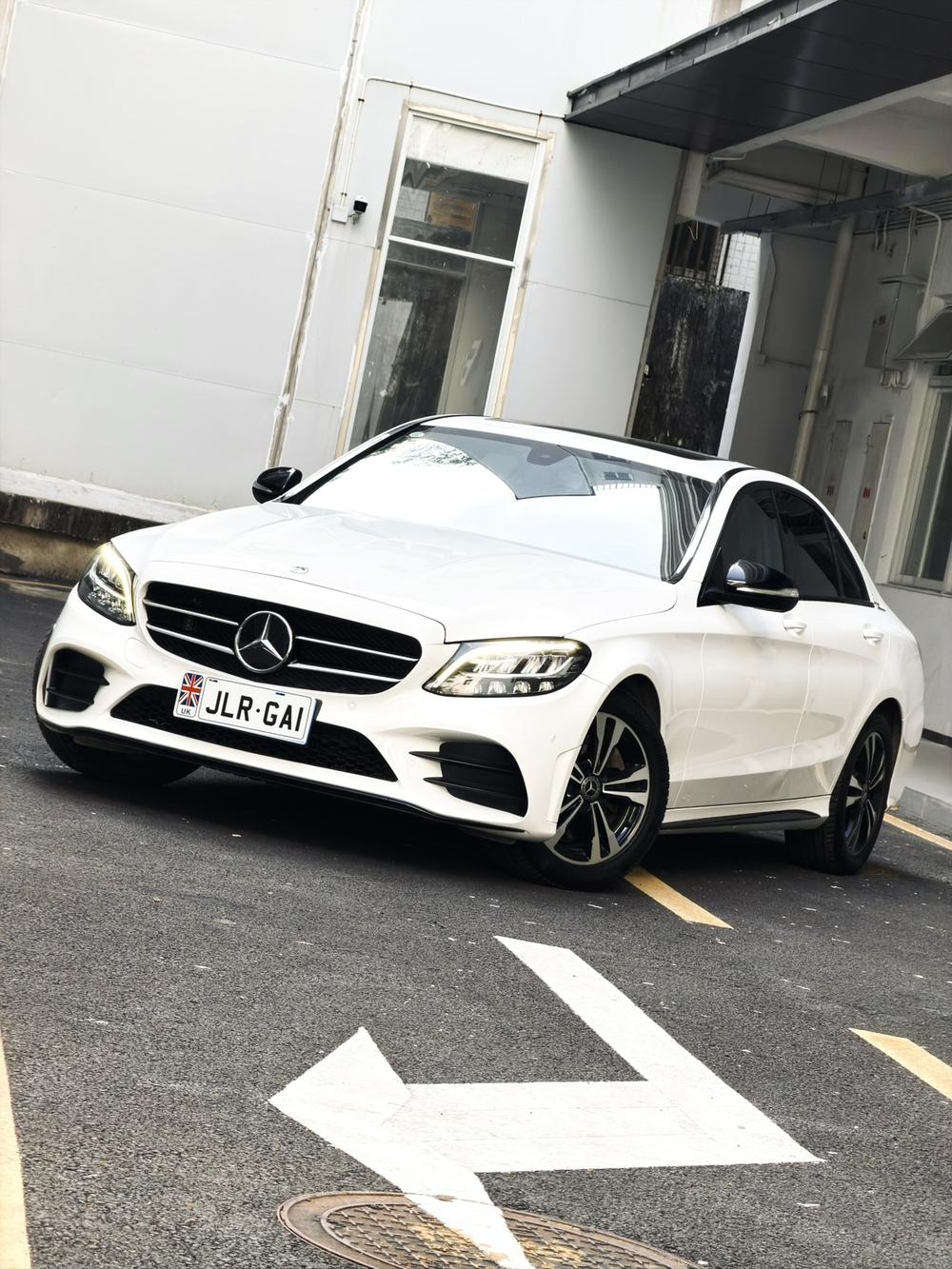 Mercedes-Benz Mercedes-Benz C-Class