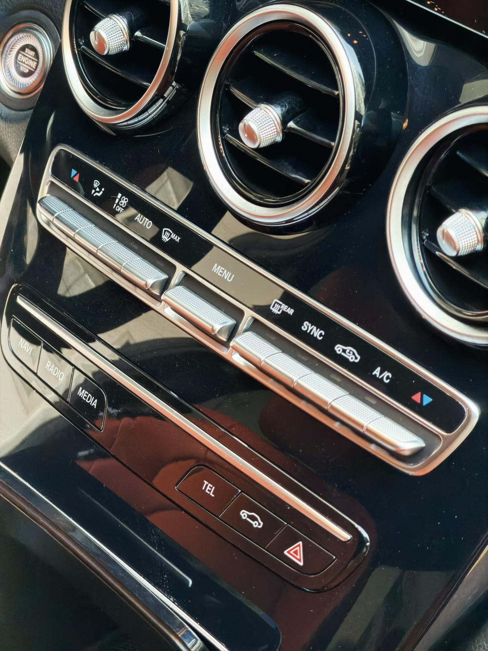 Mercedes-Benz Mercedes-Benz C-Class