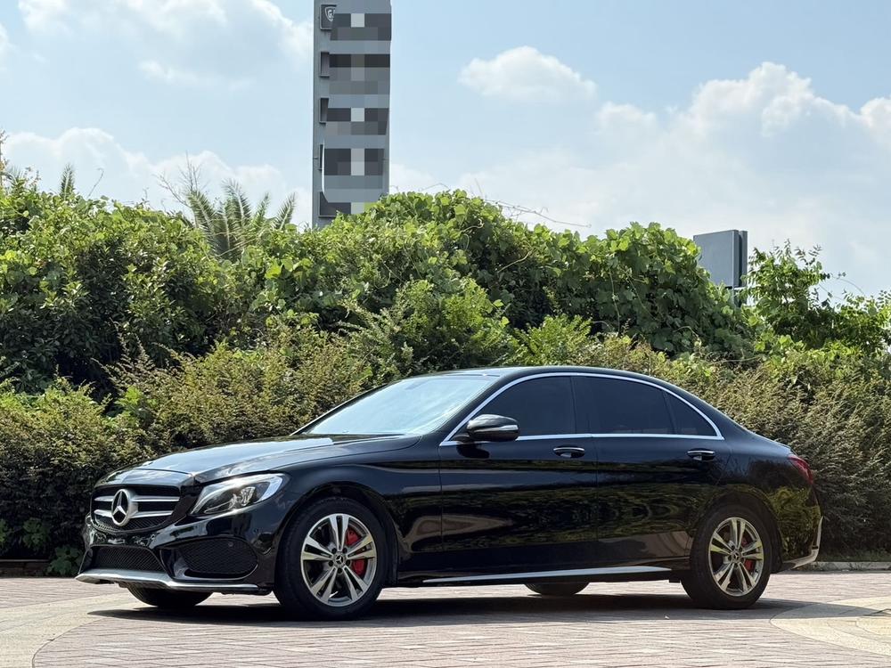 Mercedes-Benz Mercedes-Benz C-Class