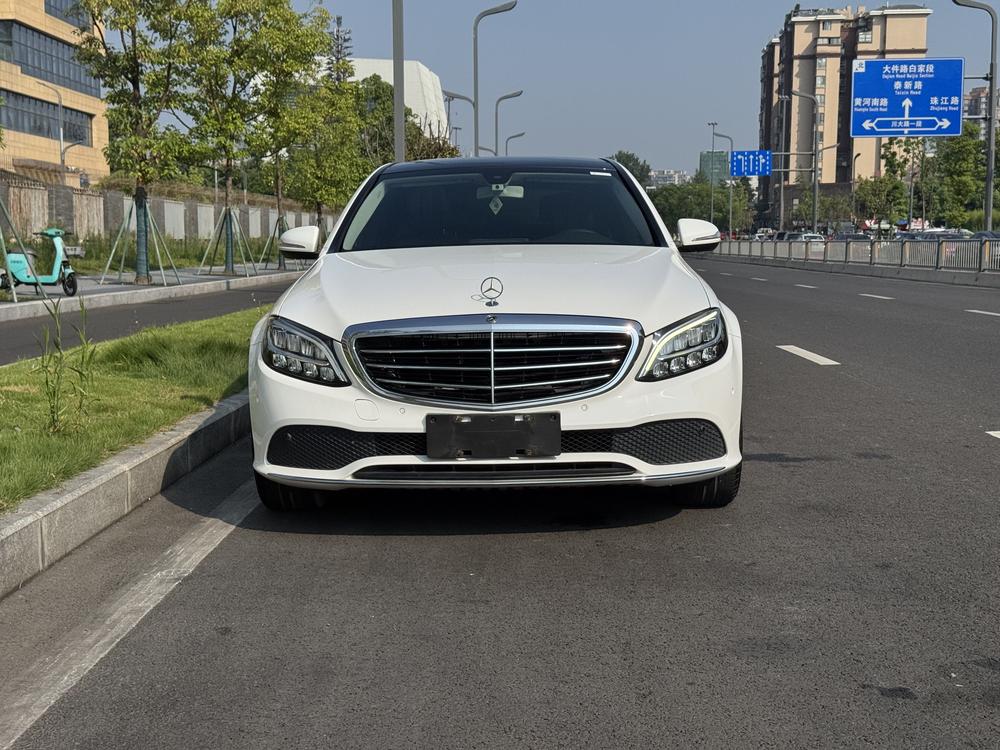 Mercedes-Benz Mercedes-Benz C-Class