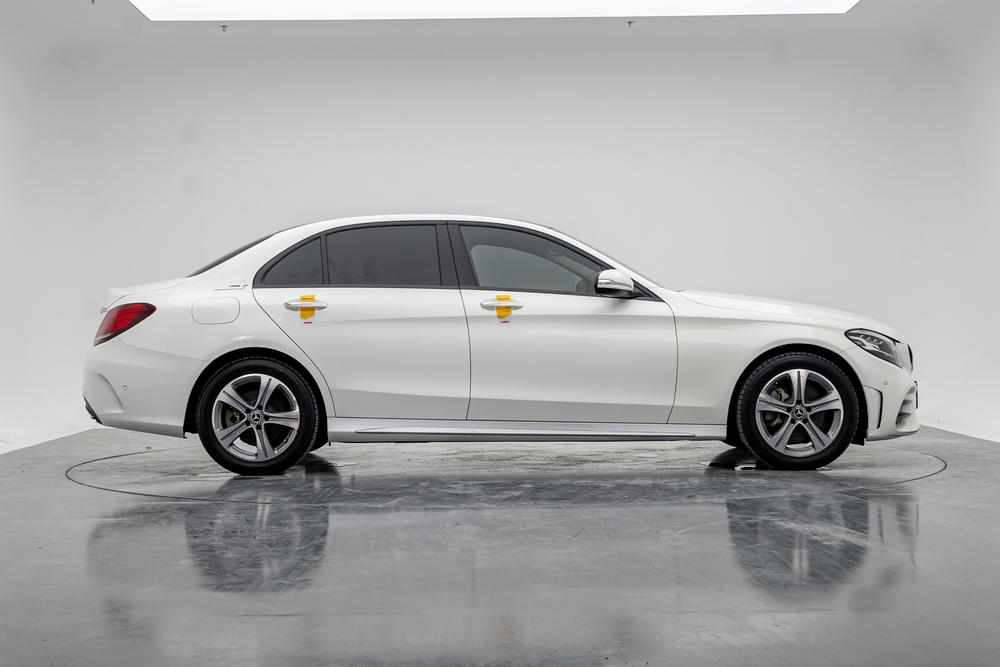 Mercedes-Benz Mercedes-Benz C-Class