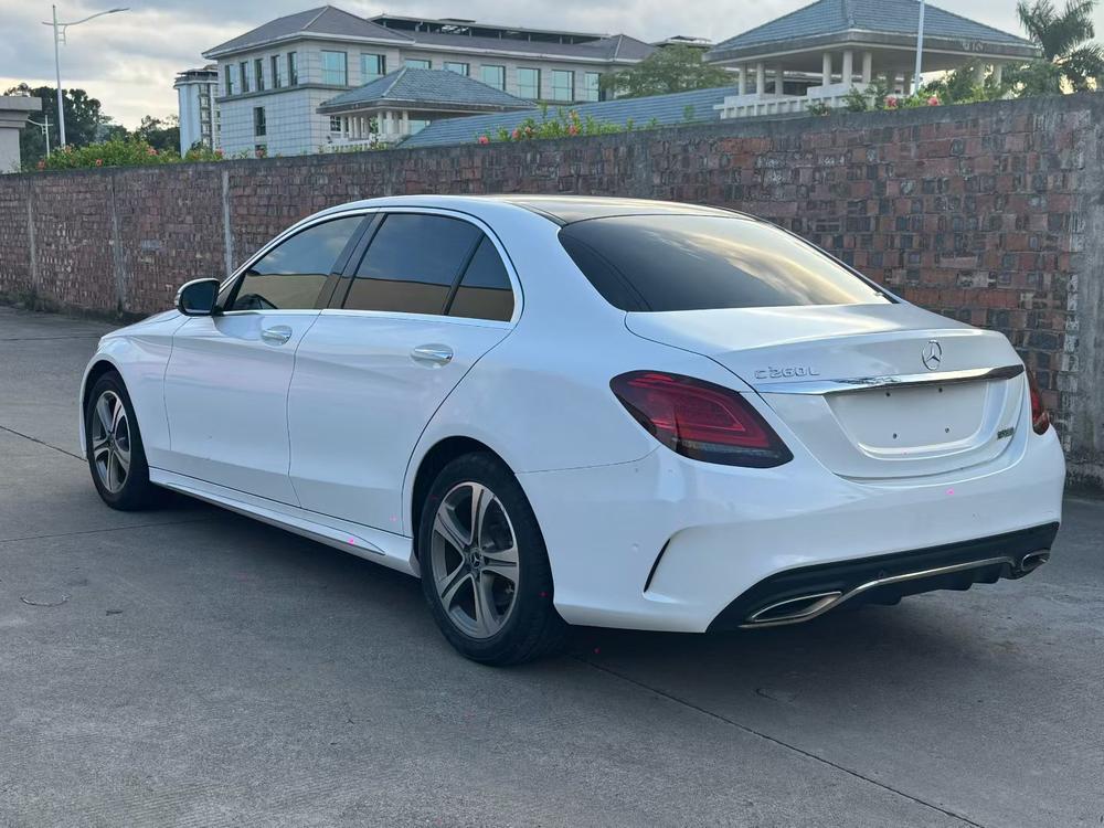 Mercedes-Benz Mercedes-Benz C-Class