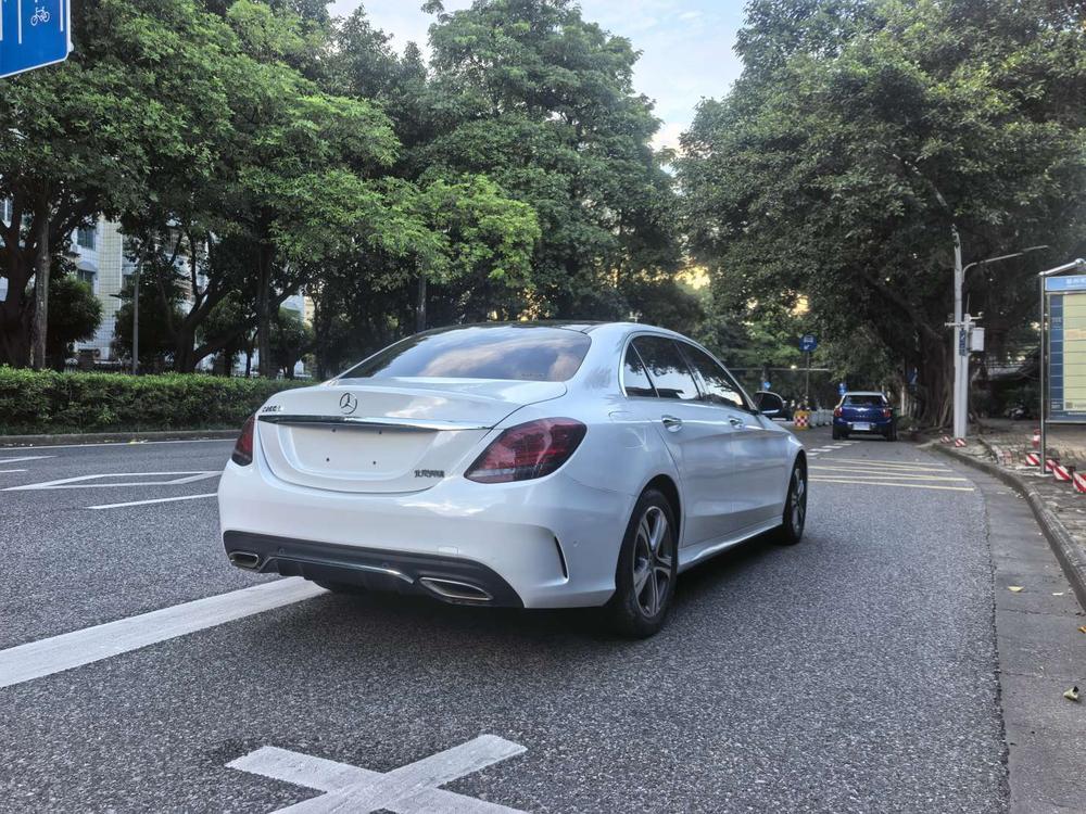 Mercedes-Benz Mercedes-Benz C-Class