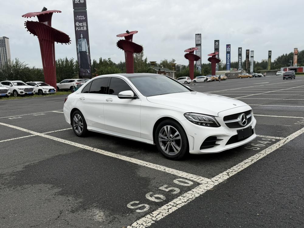 Mercedes-Benz Mercedes-Benz C-Class