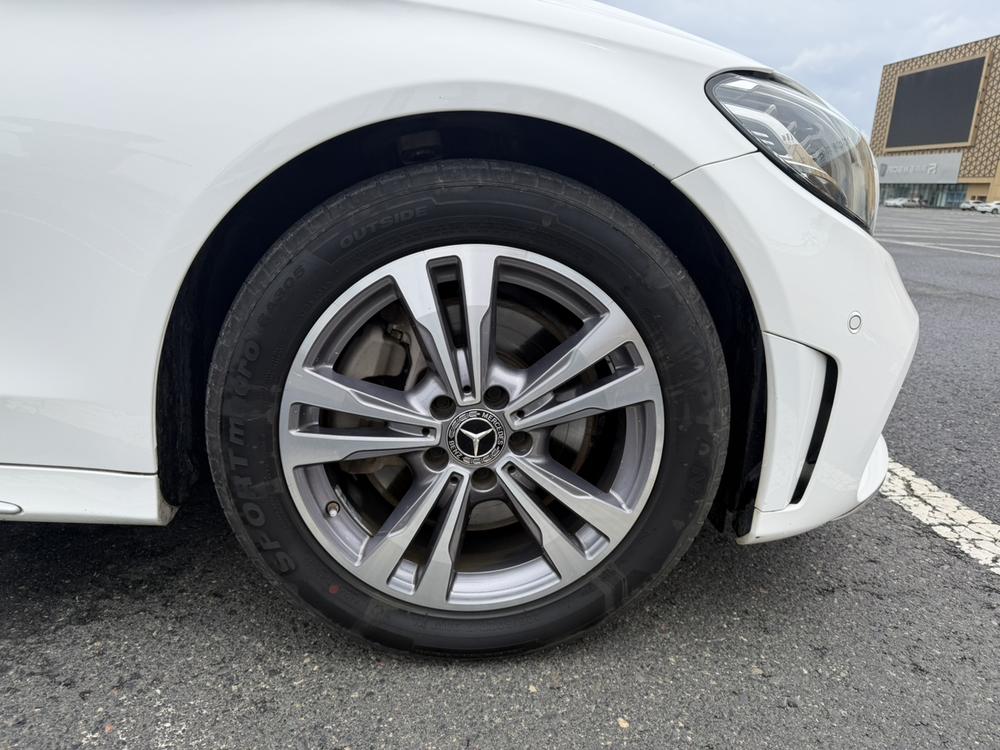 Mercedes-Benz Mercedes-Benz C-Class