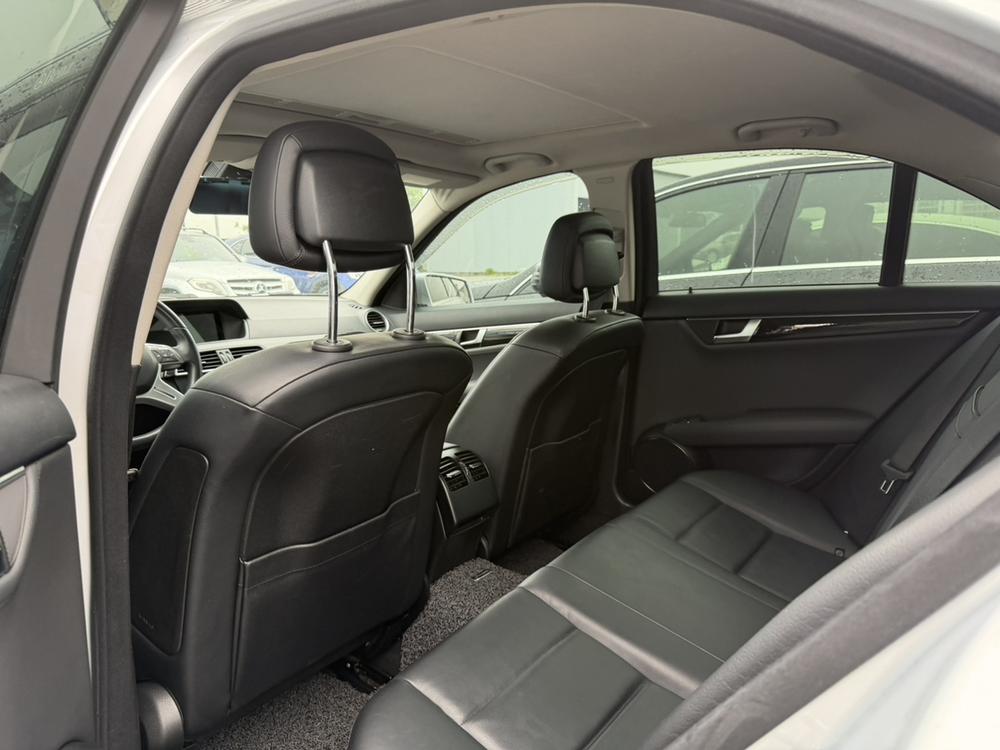 Mercedes-Benz Mercedes-Benz C-Class