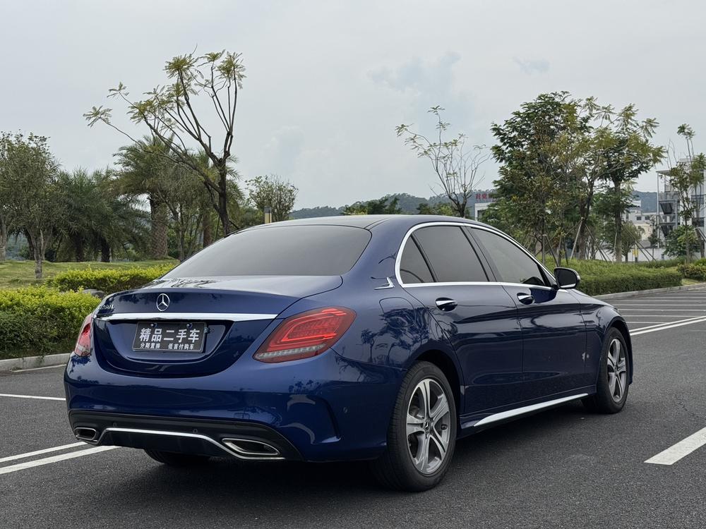 Mercedes-Benz Mercedes-Benz C-Class