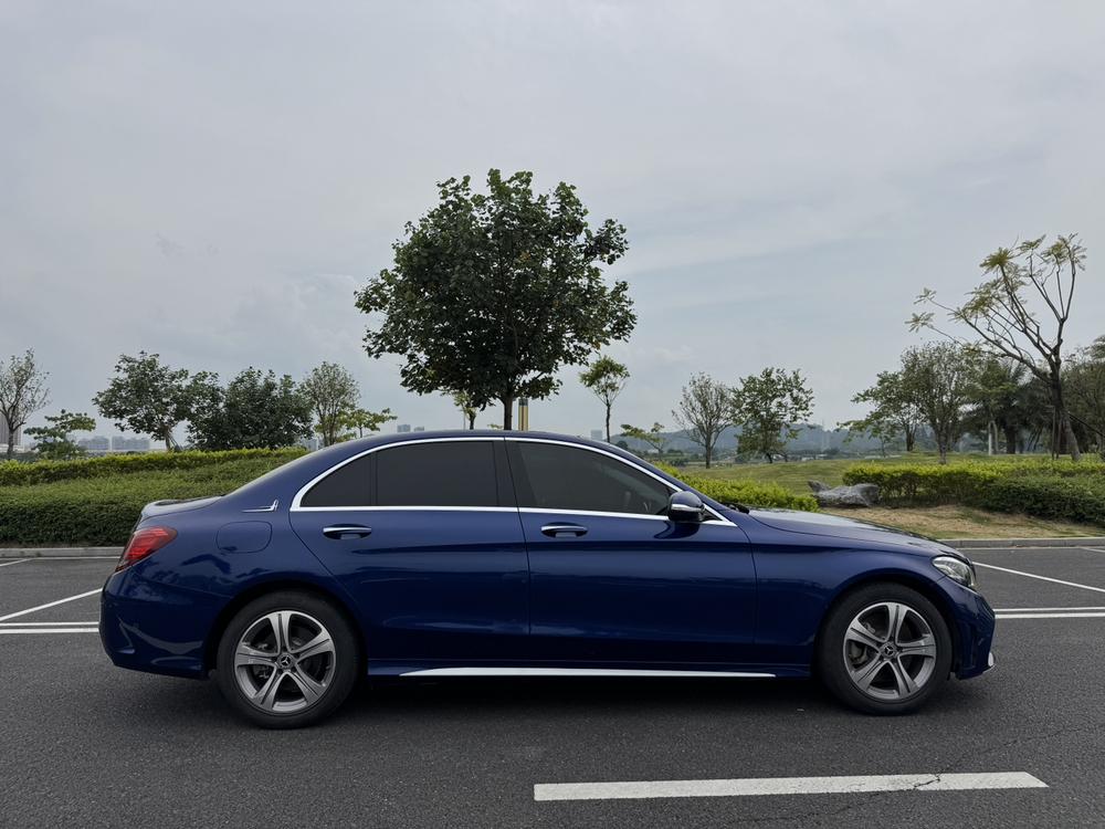 Mercedes-Benz Mercedes-Benz C-Class
