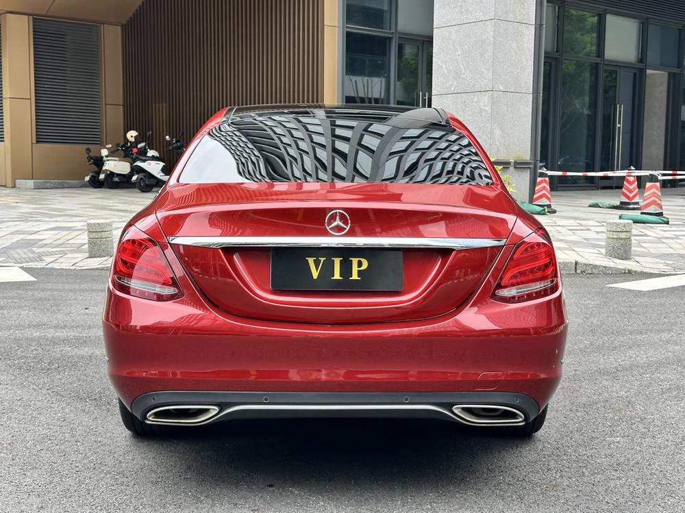 Mercedes-Benz Mercedes-Benz C-Class