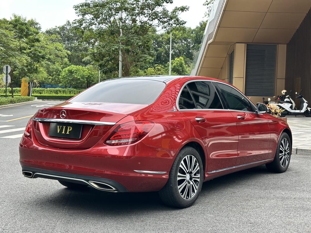 Mercedes-Benz Mercedes-Benz C-Class