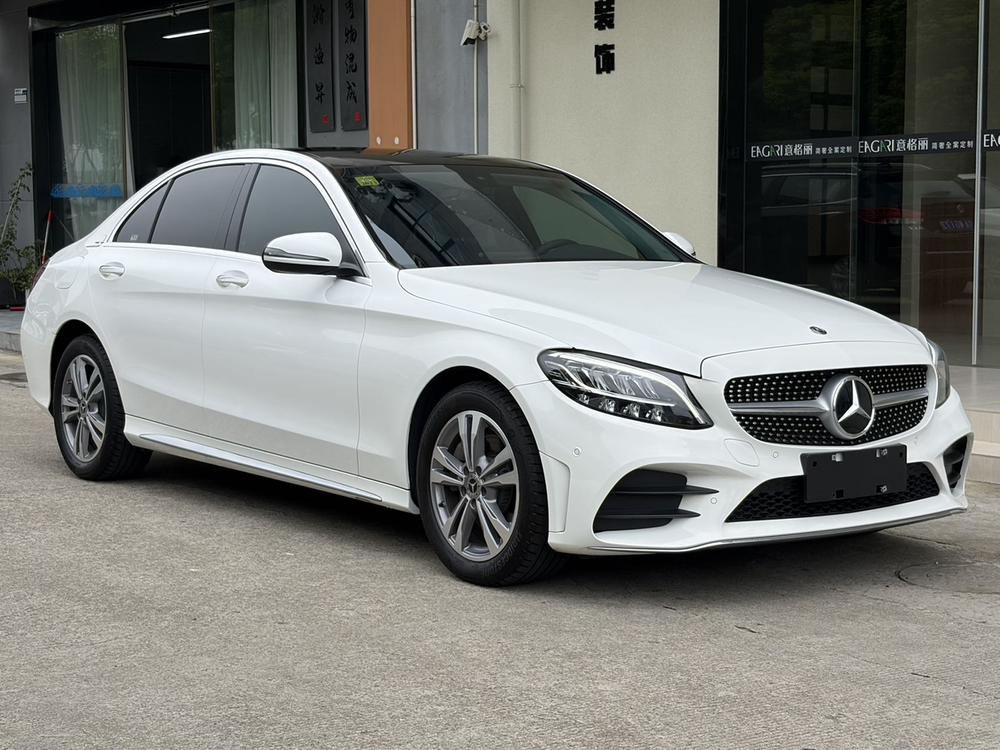 Mercedes-Benz Mercedes-Benz C-Class