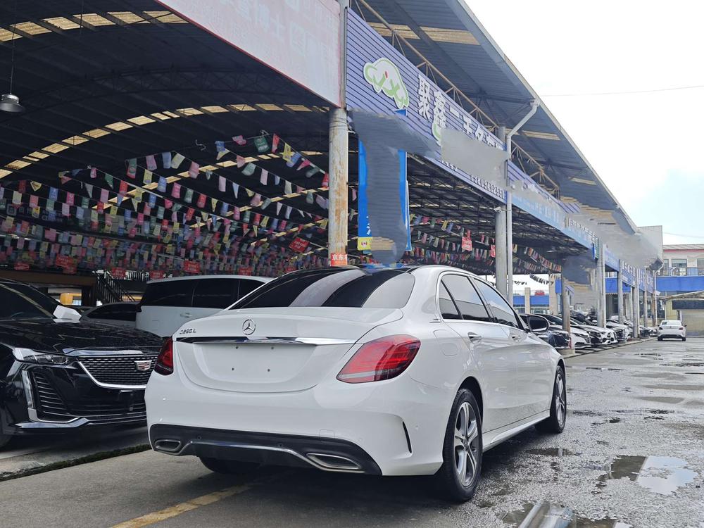 Mercedes-Benz Mercedes-Benz C-Class