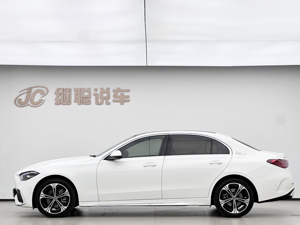 Mercedes-Benz Mercedes-Benz C-Class