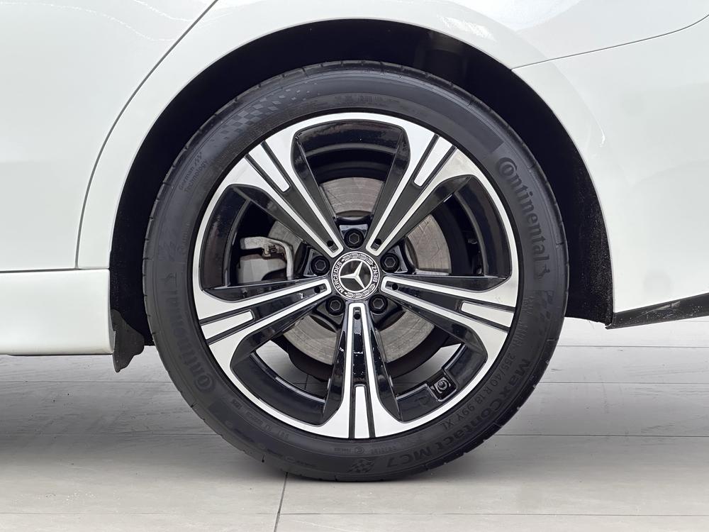 Mercedes-Benz Mercedes-Benz C-Class