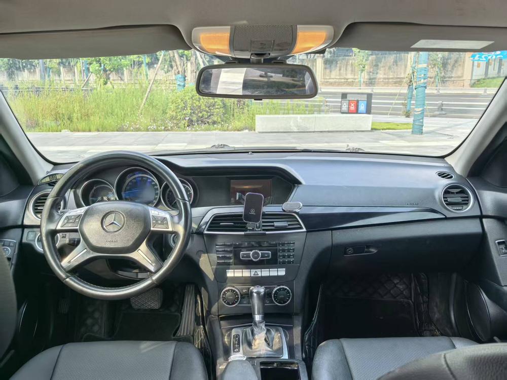Mercedes-Benz Mercedes-Benz C-Class