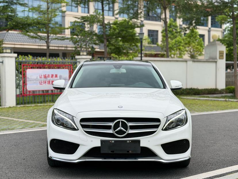 Mercedes-Benz Mercedes-Benz C-Class