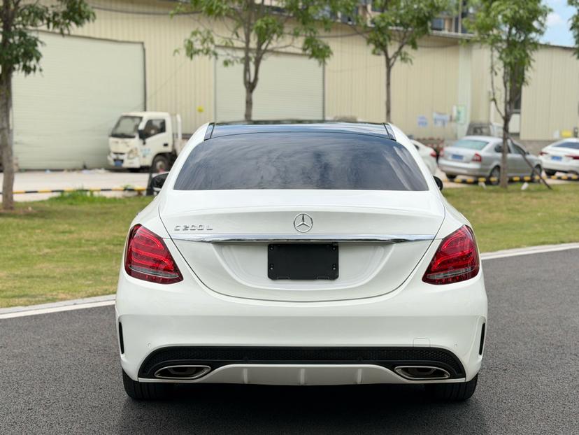 Mercedes-Benz Mercedes-Benz C-Class