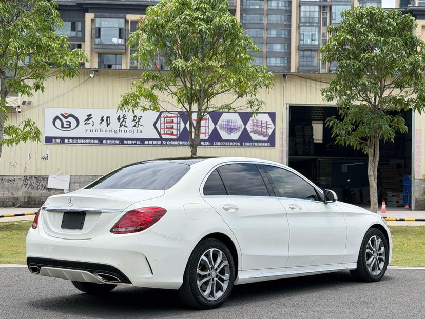 Mercedes-Benz Mercedes-Benz C-Class