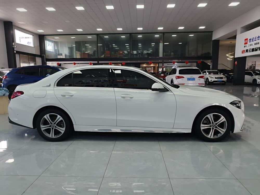 Mercedes-Benz Mercedes-Benz C-Class
