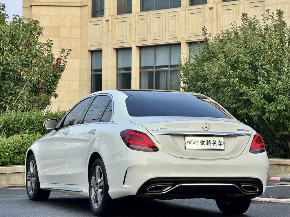 Mercedes-Benz Mercedes-Benz C-Class