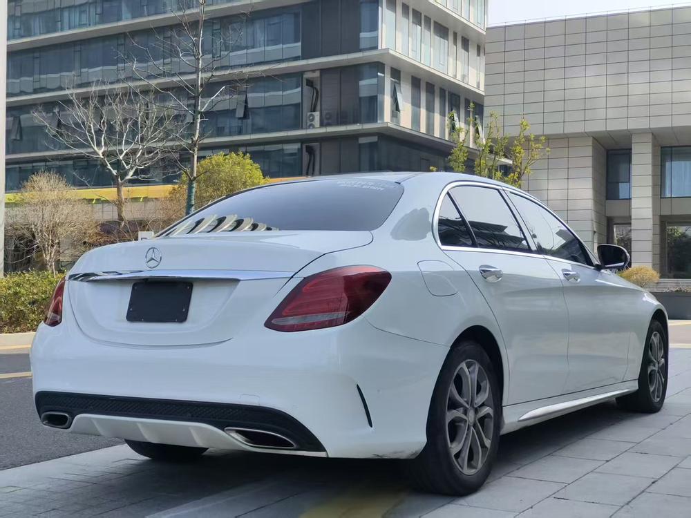 Mercedes-Benz Mercedes-Benz C-Class