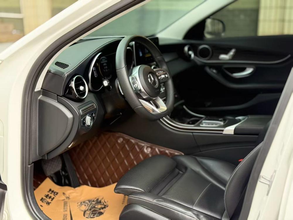 Mercedes-Benz Mercedes-Benz C-Class