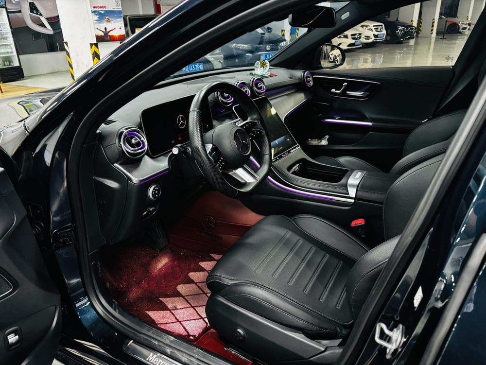 Mercedes-Benz Mercedes-Benz C-Class