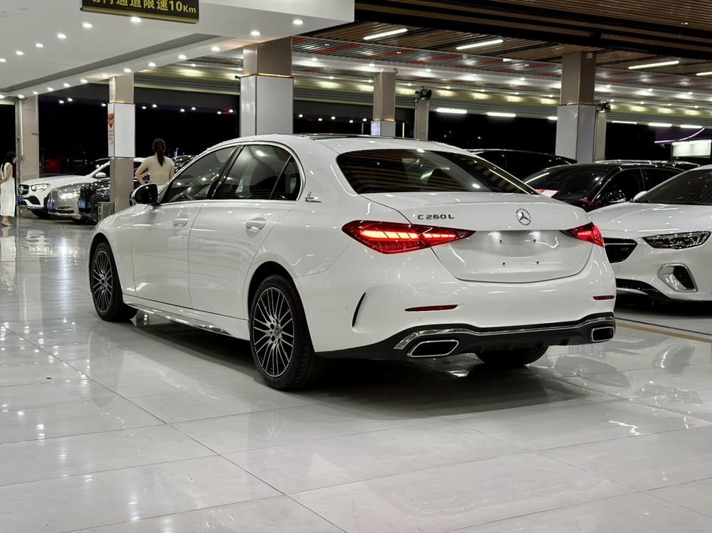 Mercedes-Benz Mercedes-Benz C-Class