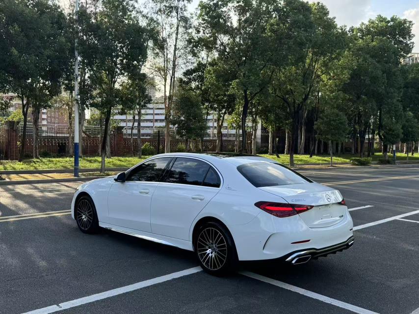 Mercedes-Benz Mercedes-Benz C-Class