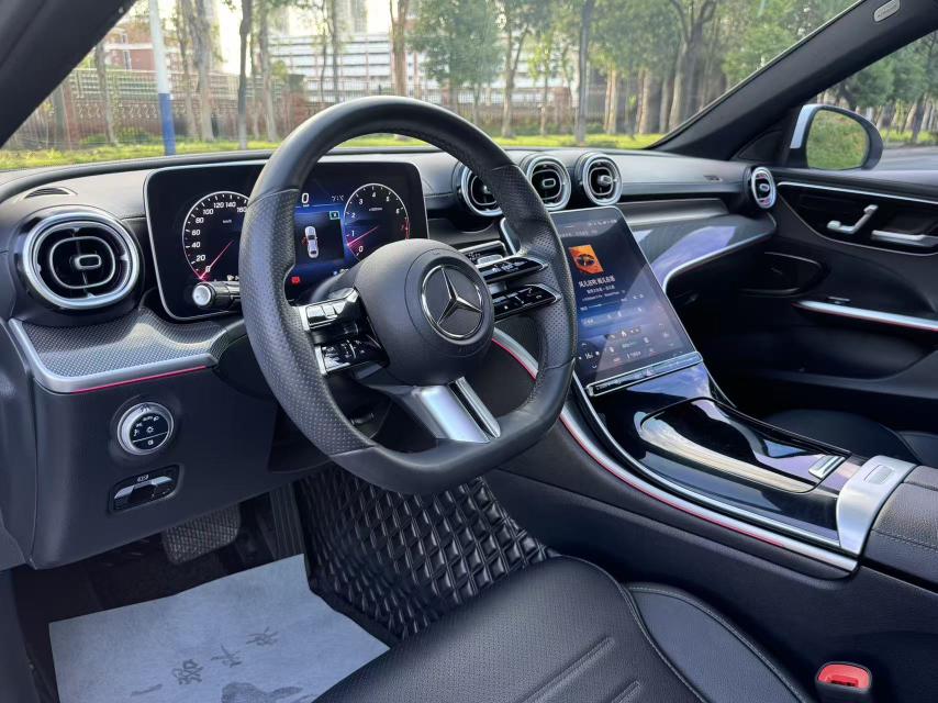 Mercedes-Benz Mercedes-Benz C-Class