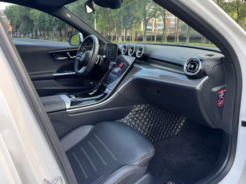 Mercedes-Benz Mercedes-Benz C-Class