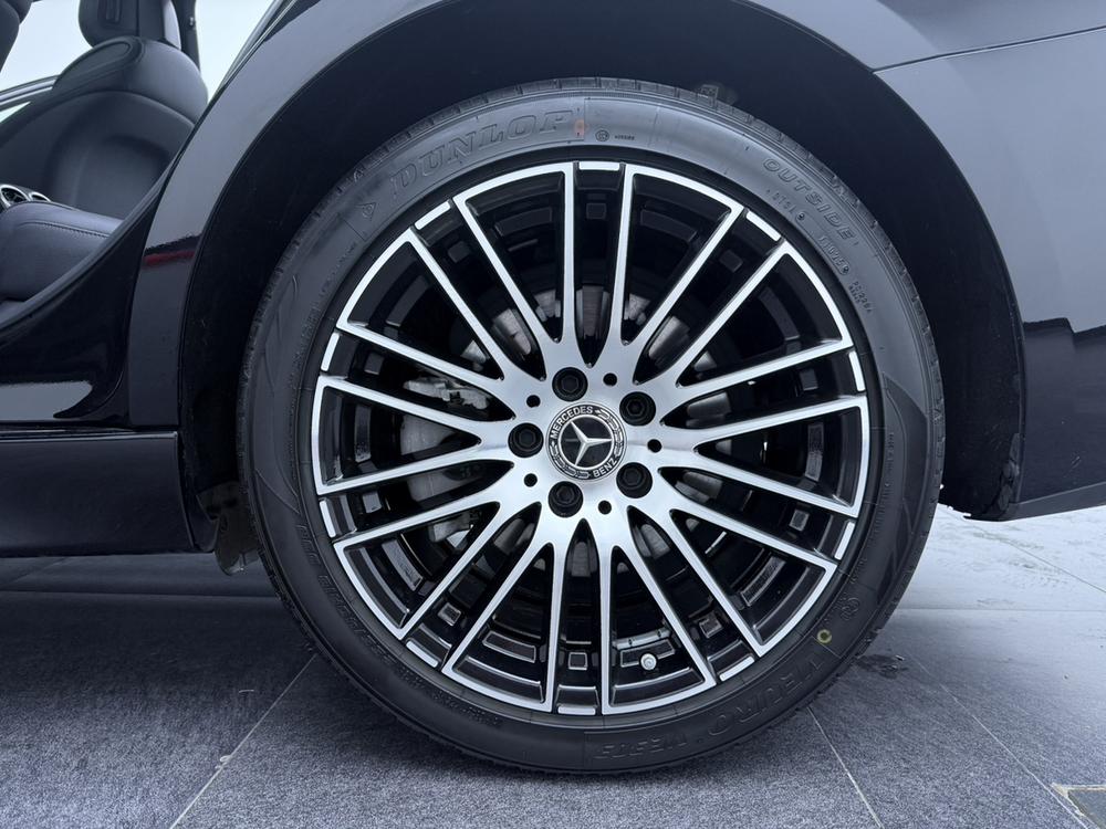 Mercedes-Benz Mercedes-Benz C-Class