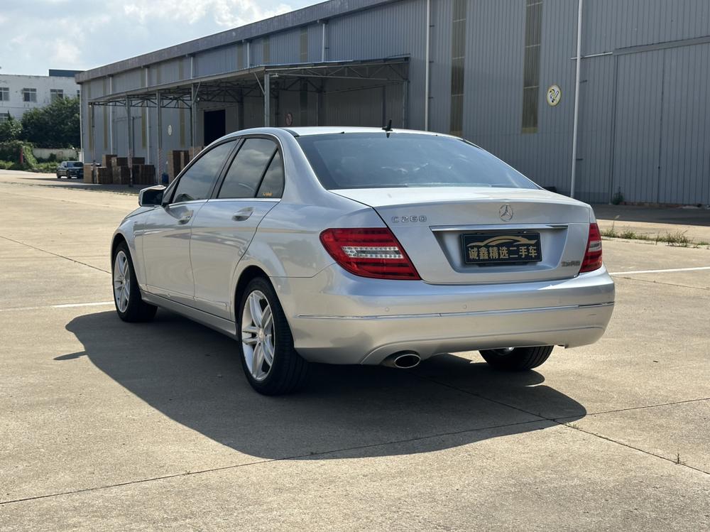Mercedes-Benz Mercedes-Benz C-Class